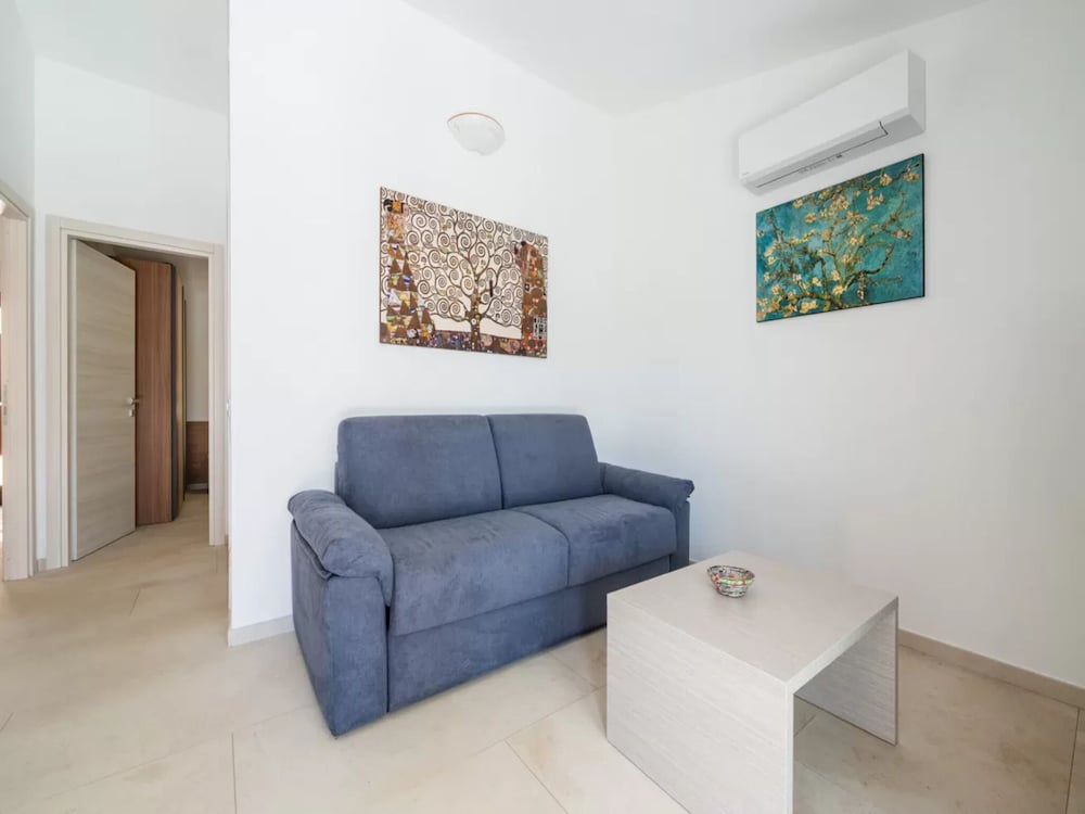 Elegant Villa With Private Pool in San Teodoro