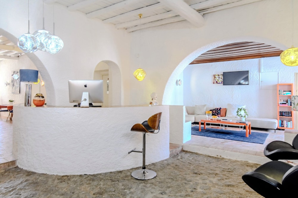 Bo Boutique Hotel & Hairshop