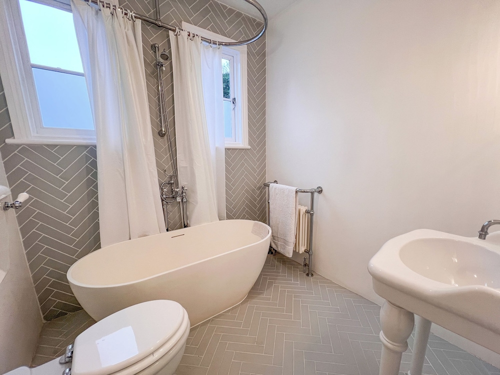 Historic 3-Bedroom Home in the Heart of Greenwich