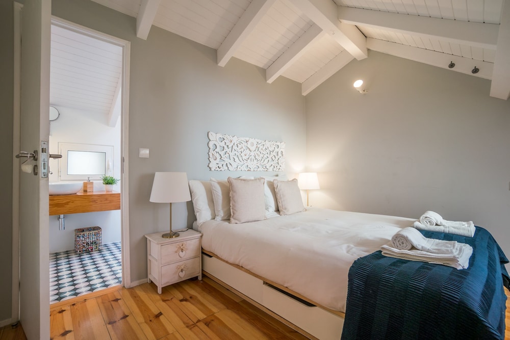 Rose Duplex Apartment 5D view 3