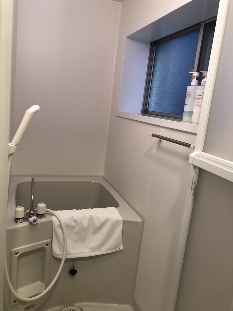 R-Guest Residence