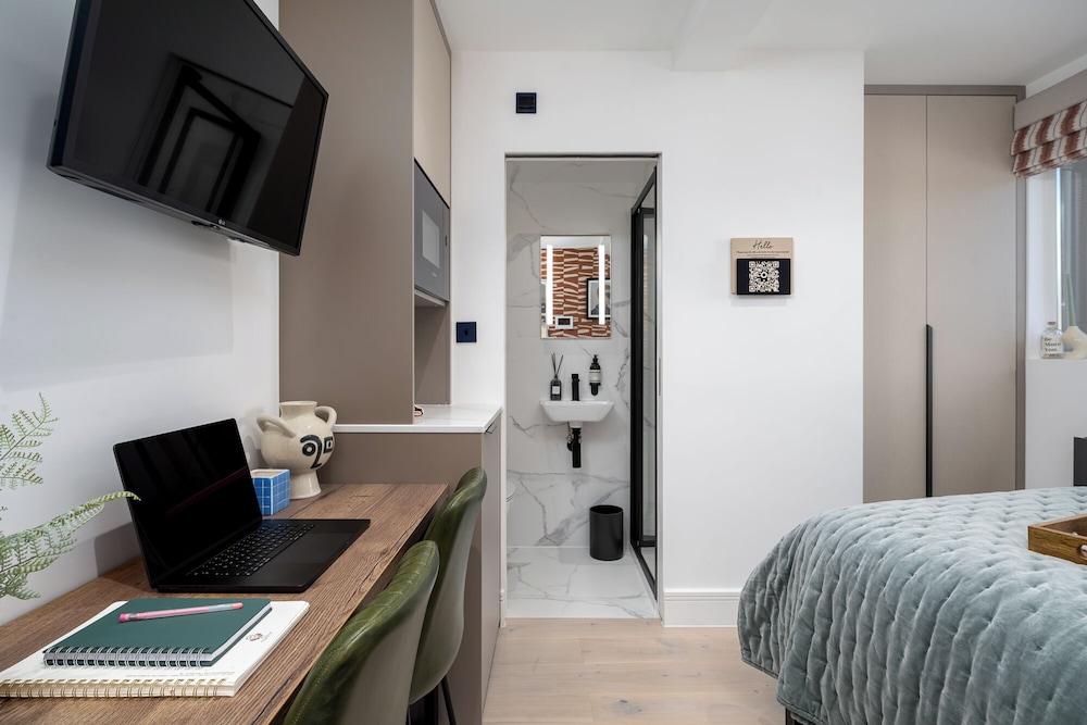 Your Apartment - Camden