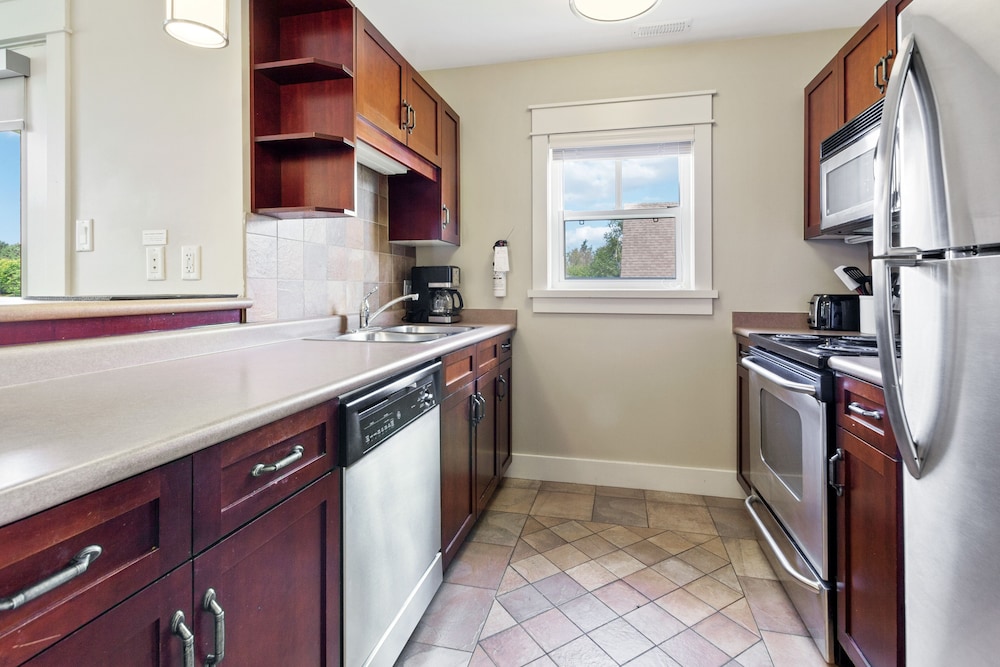 Rivergrass Condos