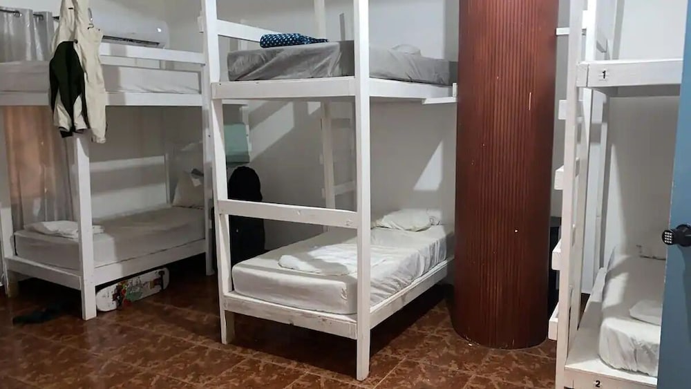 Beach Dorms San Juan - Property Image 23