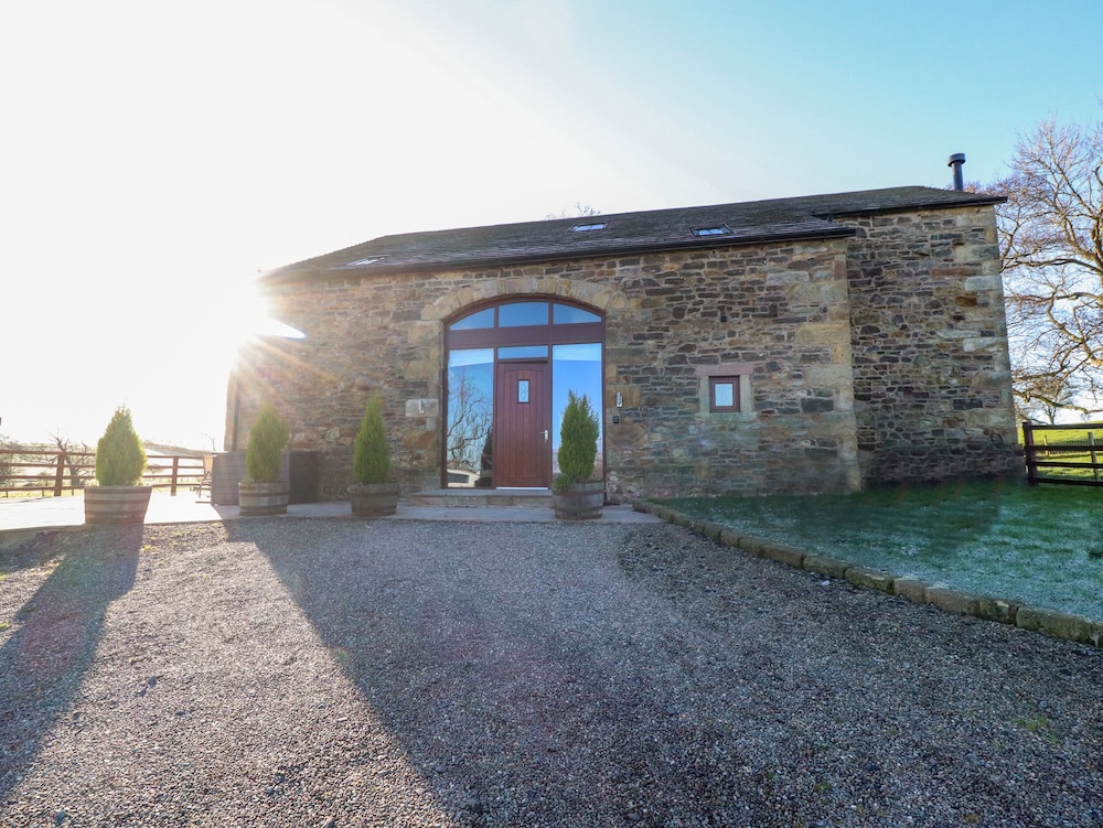 Hill Brook Barn