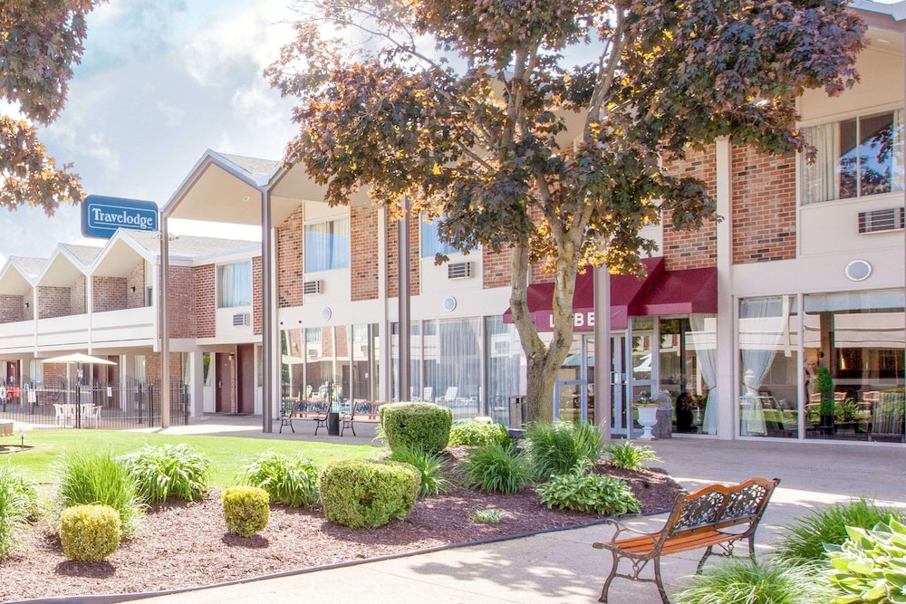 Jackson Vacations - Travelodge by Wyndham Jackson - Property Image 1