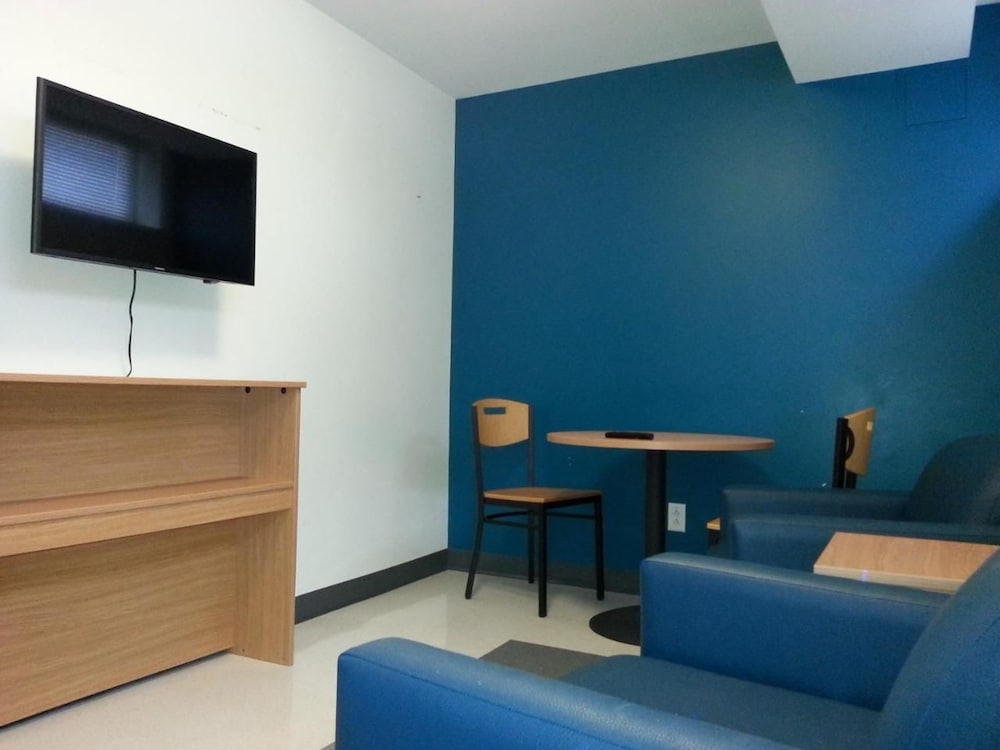 Backpacker College at University of Moncton