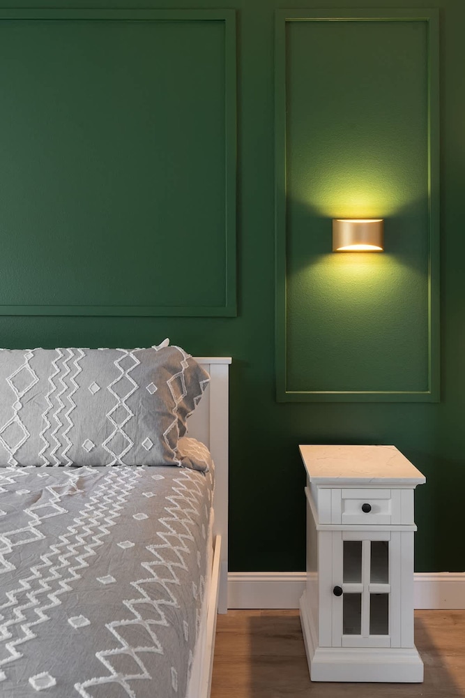 Themed Bedrooms Near Disney 4BR