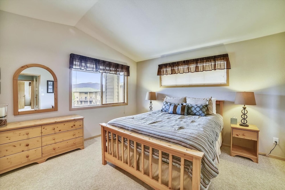 Lagoon 723A - 2 Br Townhouse