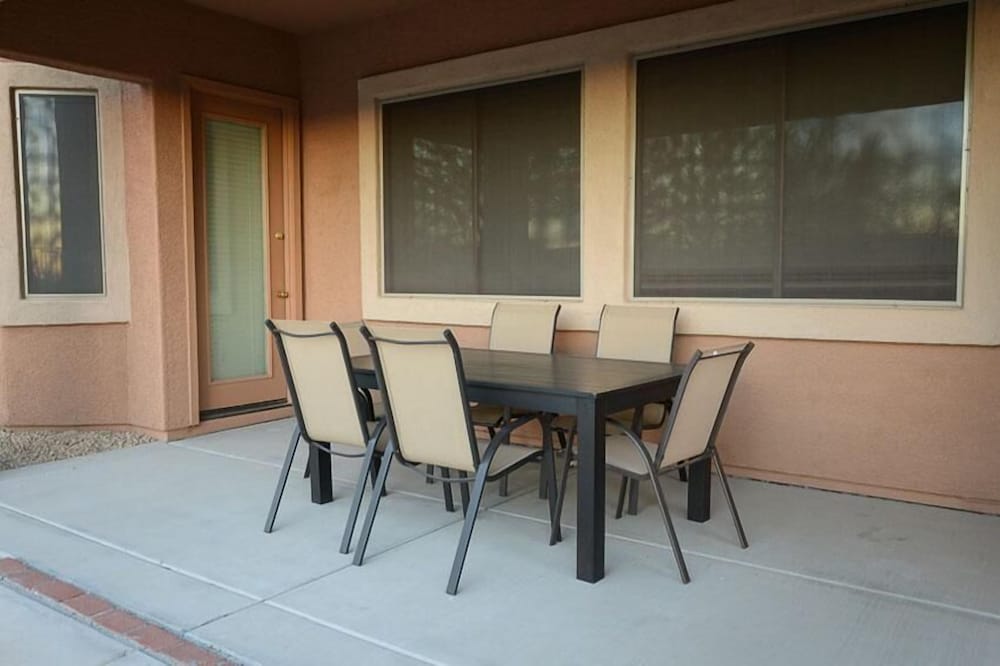 Simply Irresistible By Signature Vacation Rentals