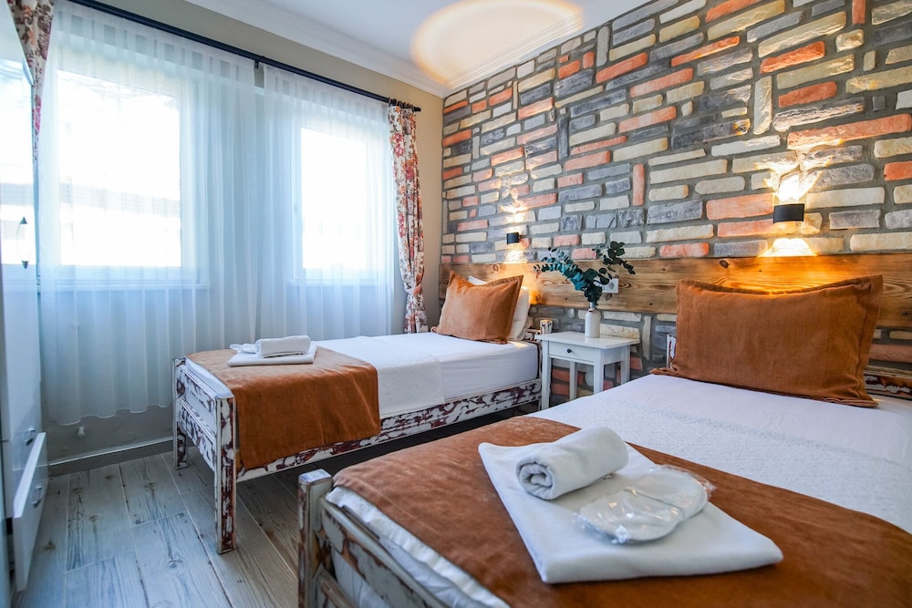 Ilyada Otel - Image 9