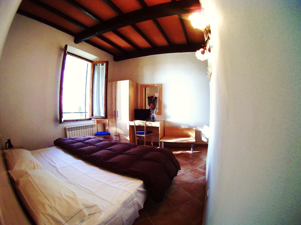Casa Cecchi view 3