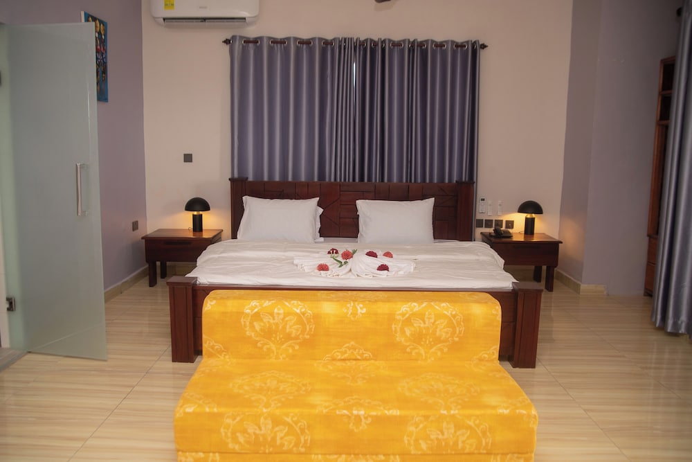 Pito Guest House