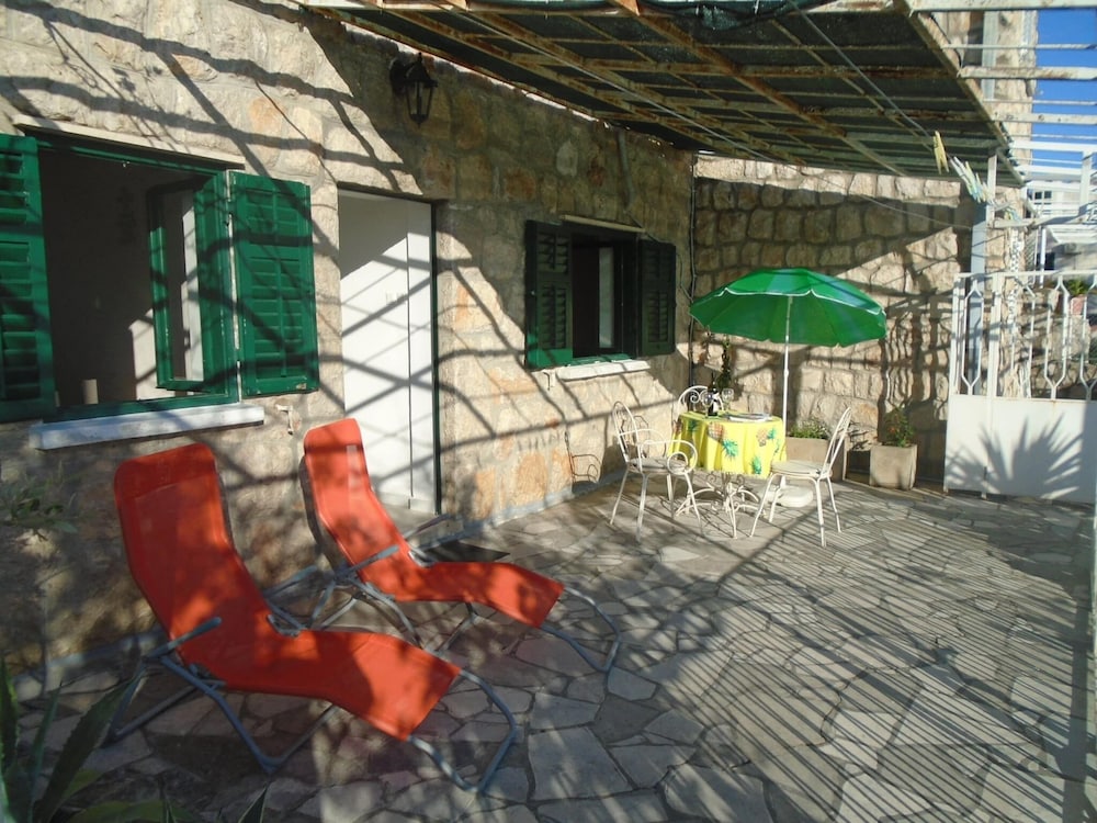 Apartment A Kind Of Magic - One Bedroom Apartment With Terrace and Sea View