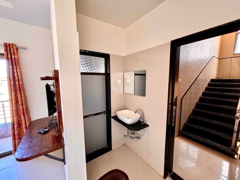 Hotel Trident Inn Trimbakeshwar