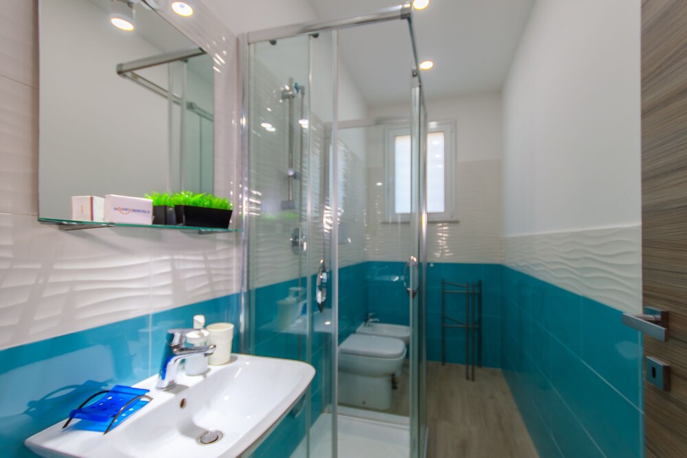 Casa Smeralda a 200m From The Sea view 4