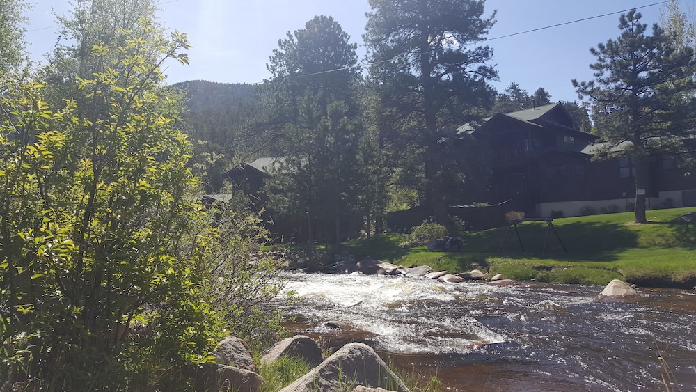 Brynwood on the River - Property Image 110