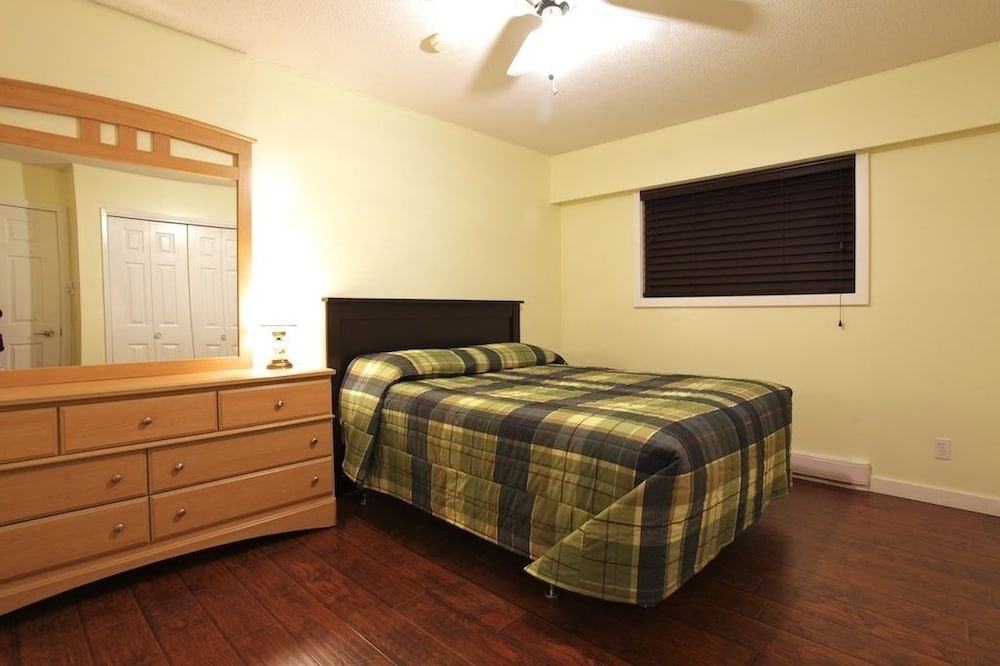 Cherry Tree Inn Victoria - Image 4