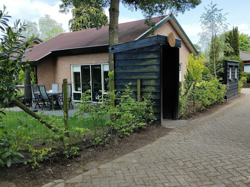 Photo 25