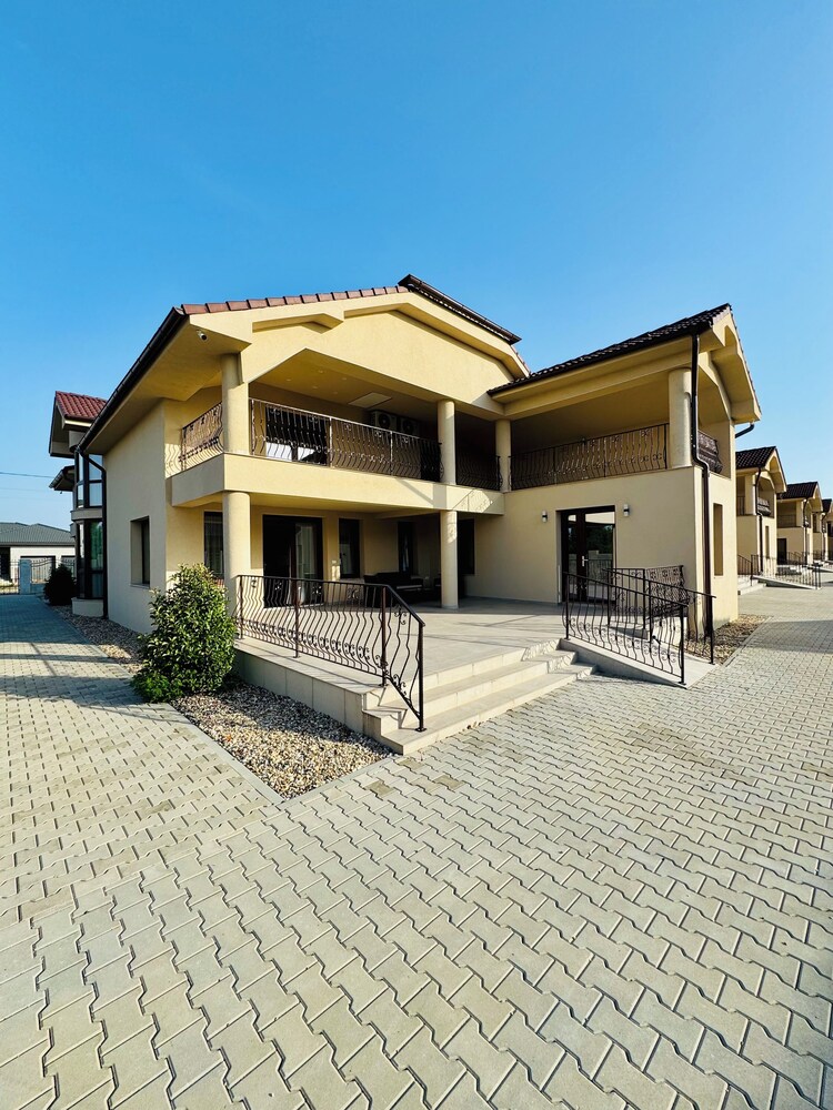 Roua Residence