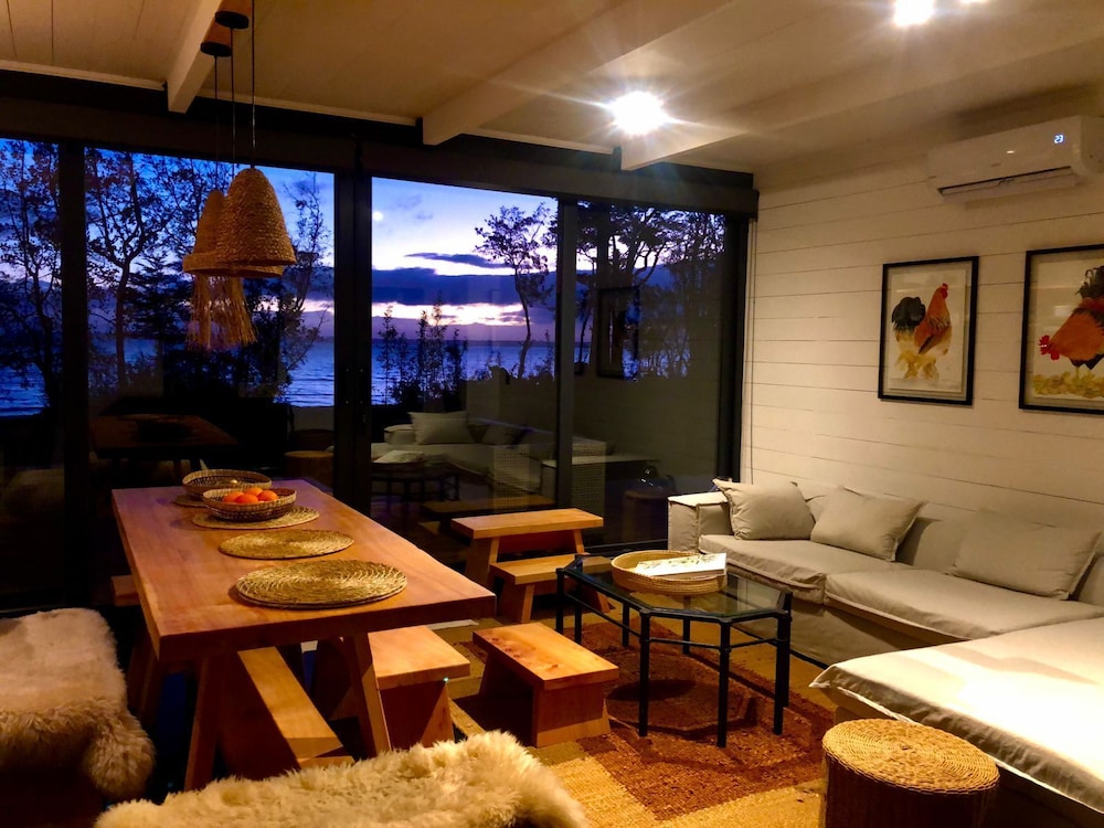 Calma Cabins