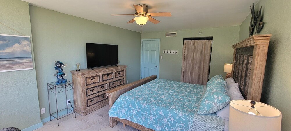 Saida Royale 9018 2 Bedroom Condo