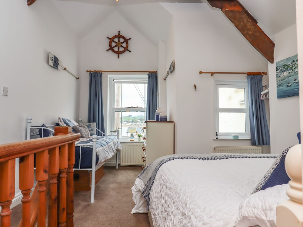Honeymoon Cottage