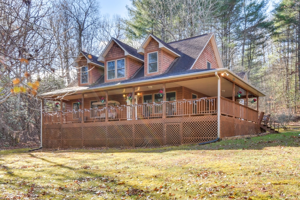 Hiawassee Vacation Rental w/ Grill ~ 9 Mi to Lake! view 5