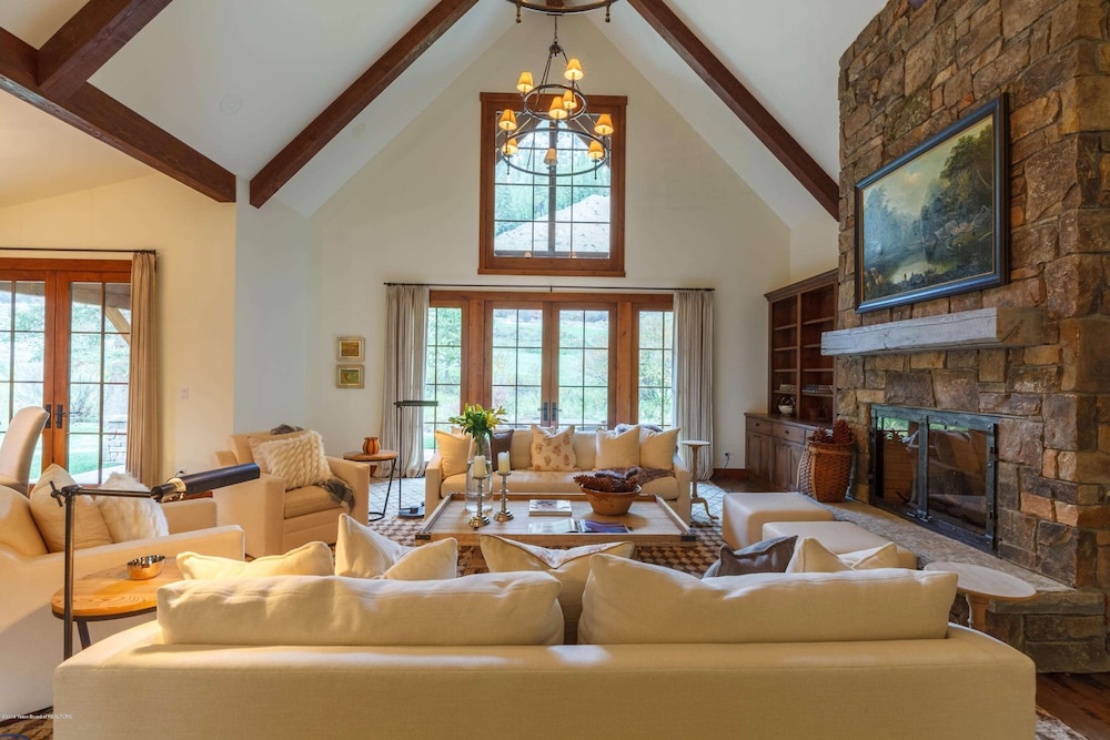 The Sylvan Lodge at Snake River Sporting Club