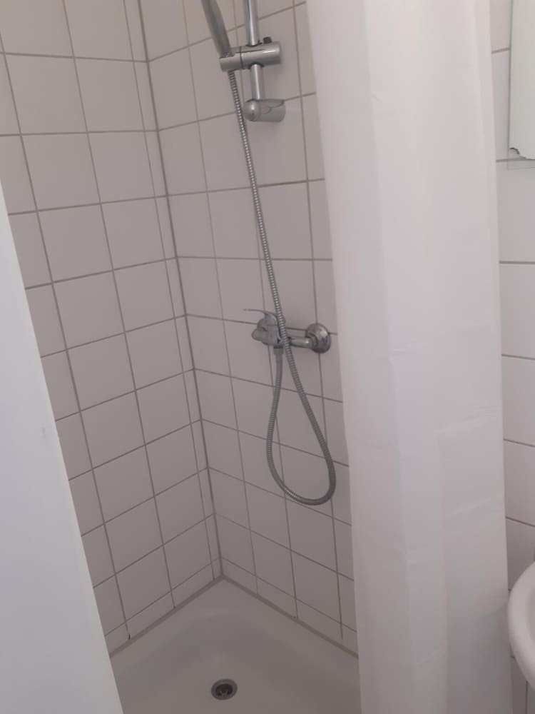 2-Rent Group Hostel Apartments SEN14