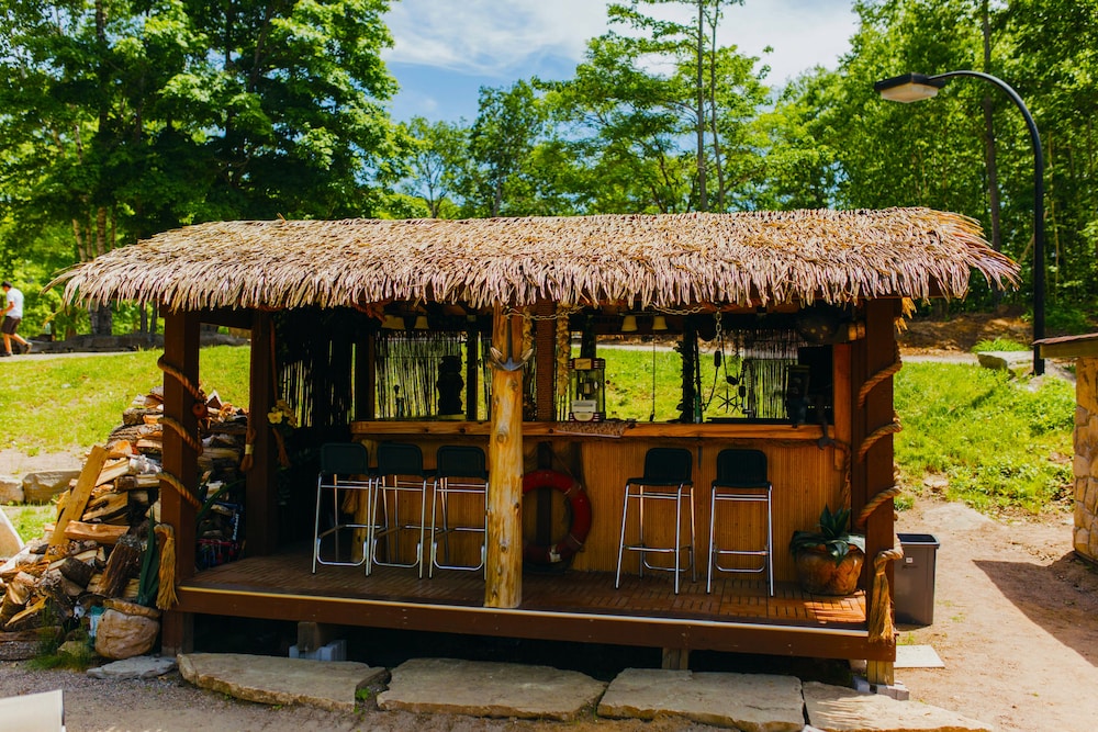 Footprints Resort