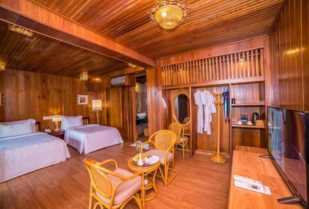 Sankofa Village Hill resort and Spa