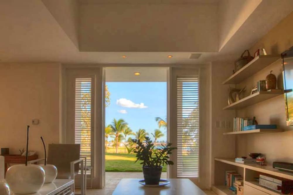 Casa Feliz by Unlimited Luxury Villas
