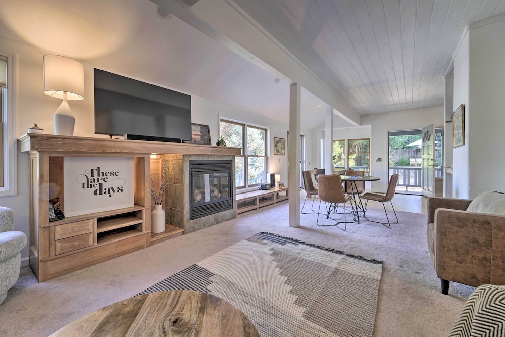 Grass Valley Vacations - Family Home: Near Dtwn Nevada City  Pioneer Park! - Property Image 1