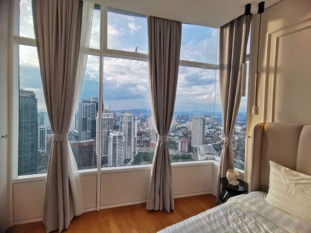 Staycation Sky Suites