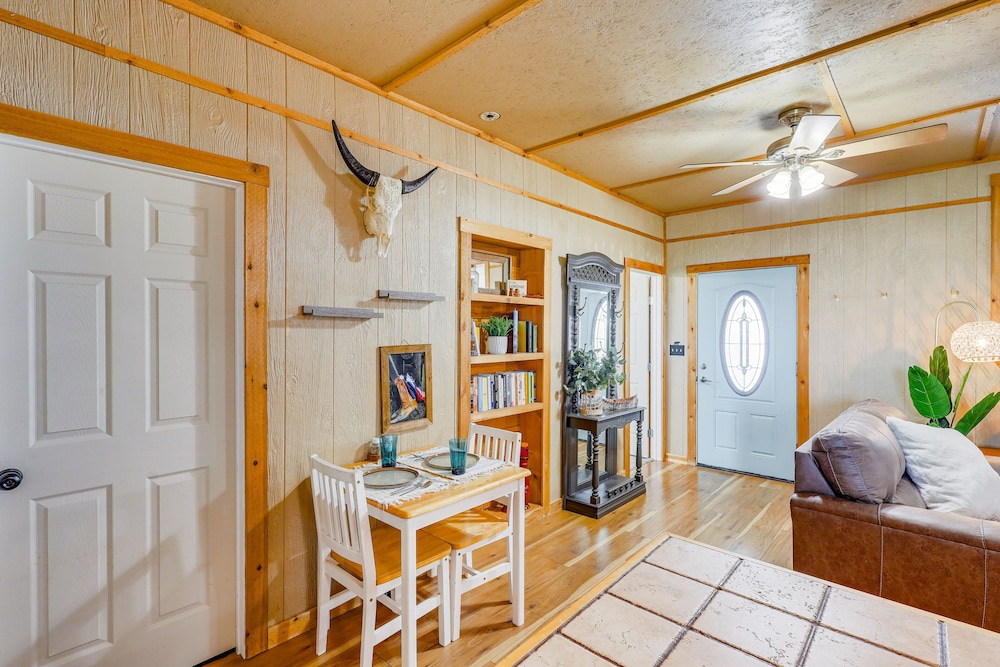 'barndominium' Mcgregor Vacation Rental on 5 Acres view 2