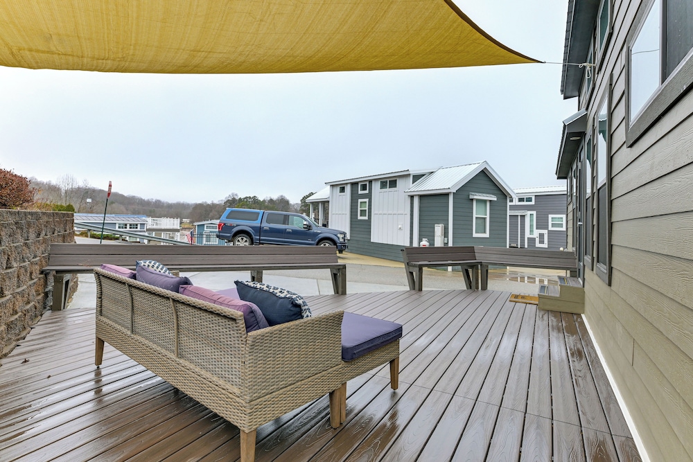 < 1 Mi to Marina: Pet-friendly Lake Norman Home!