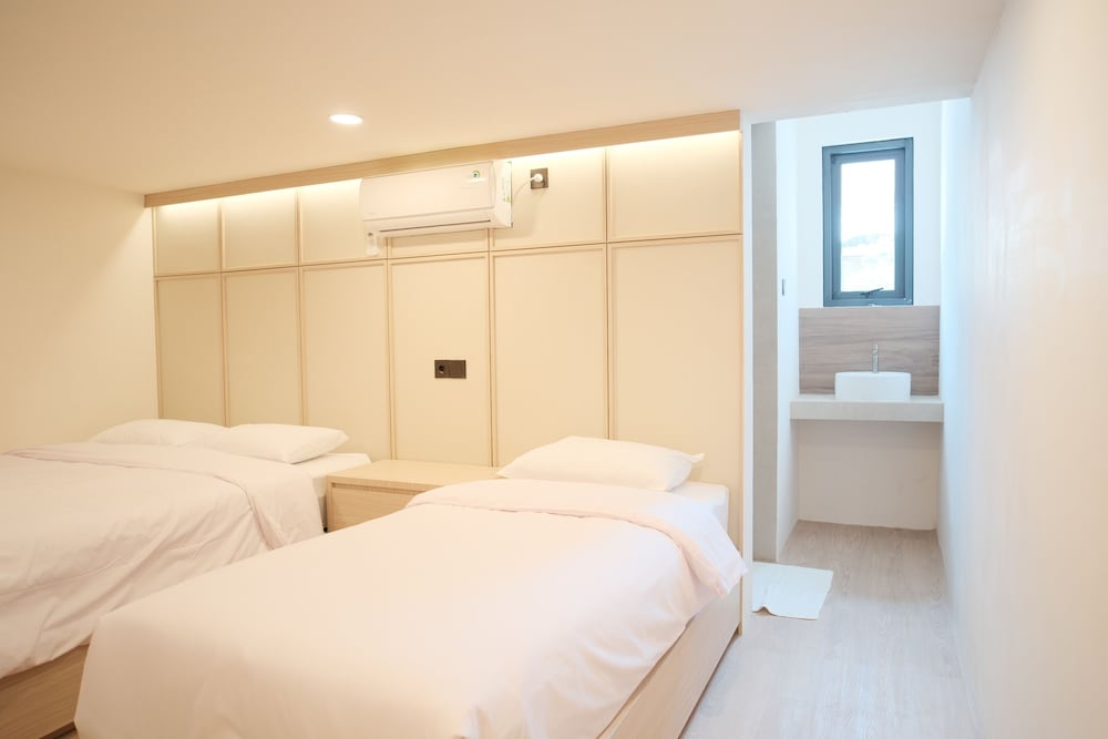 INSAHAUS Guest House Malang