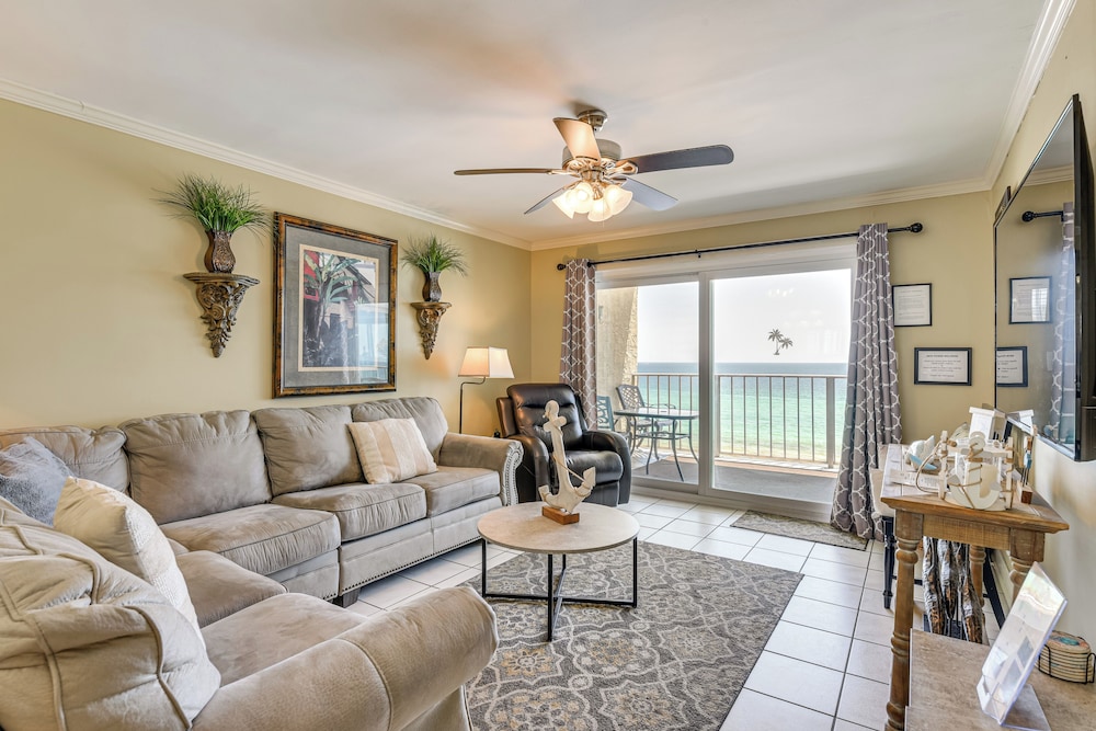 Beach & Pool Access: Regency Towers Condo in Pcb!