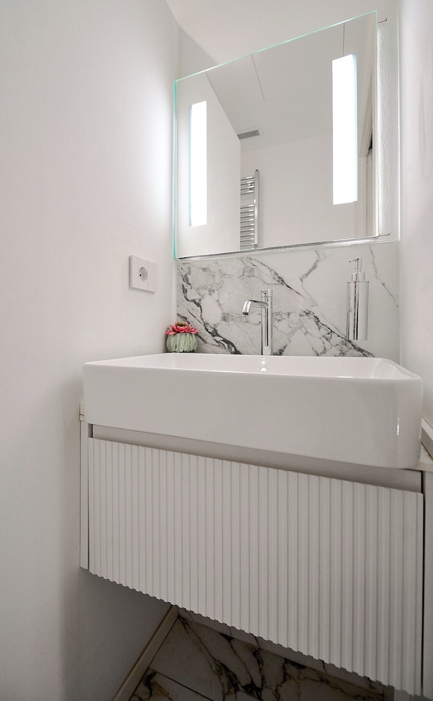 Milan Luxury Suite photo 2