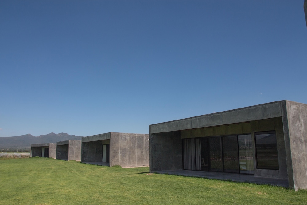 Hotel Viña del Cielo - Image 1