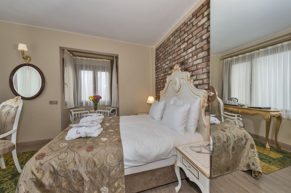 By Murat Royal Hotels - Image 25