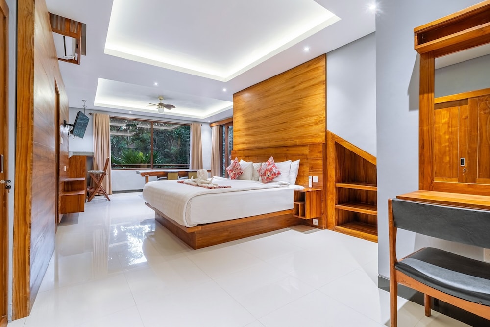 Maru Fortuna Villa by Moria