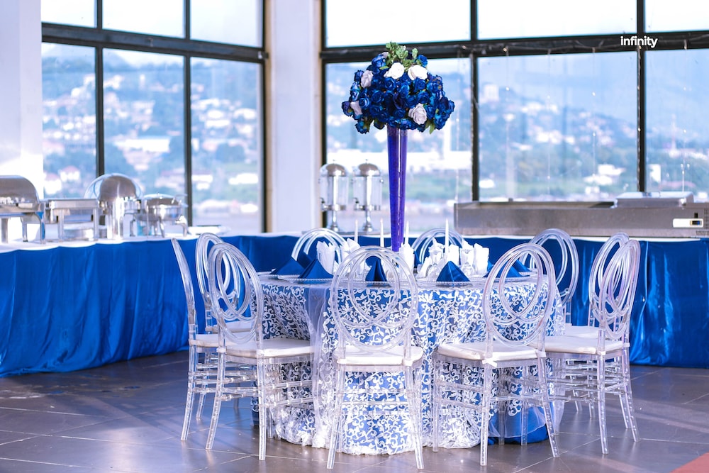 meeting & event spaces