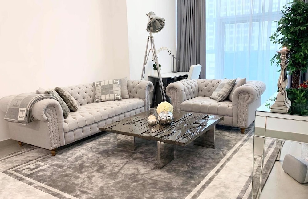 Phaedrus Living: Dubai Marina Arcade Residence 703