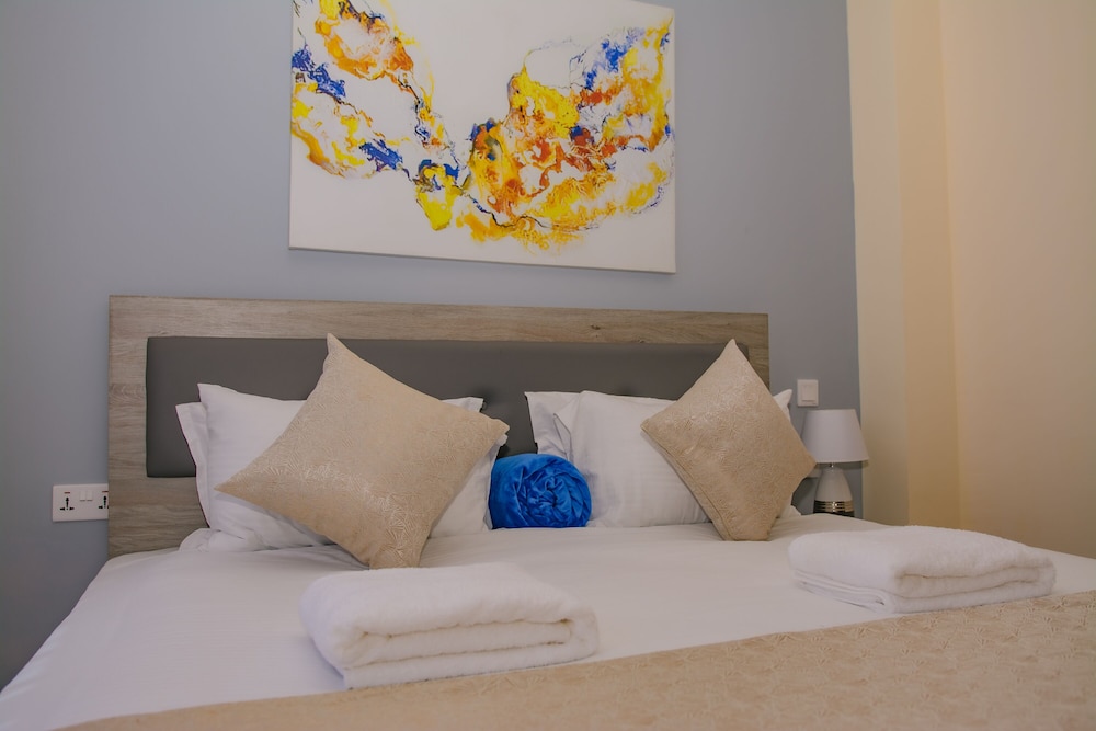 Kijala Suite by Homes By Della