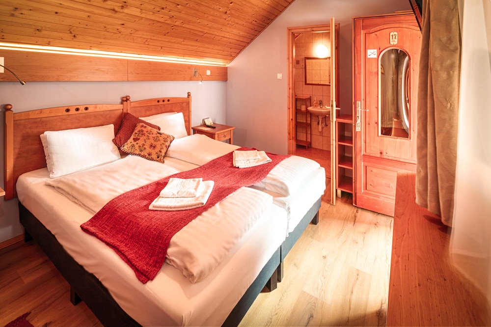 Erdei Guesthouse