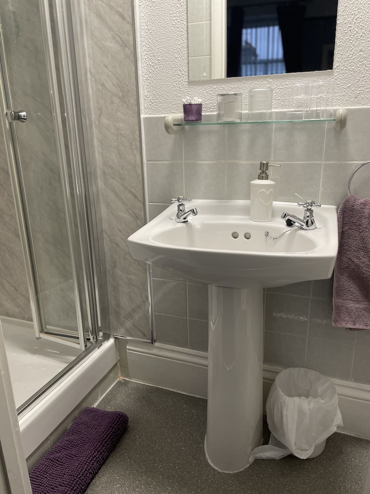 Cherwood Guesthouse