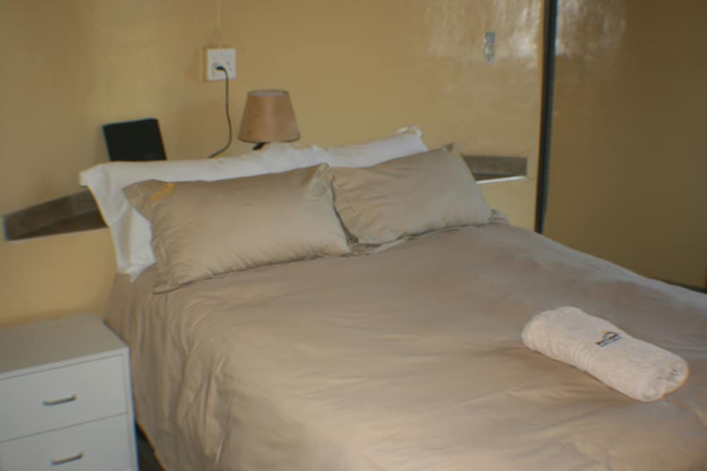 Distinctly Africa - Manyeleti view 5