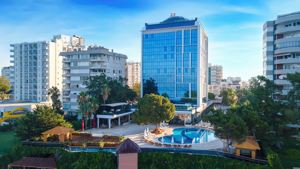 Oz Hotels Antalya Resort & Spa Yetişkin +16 - Image 129